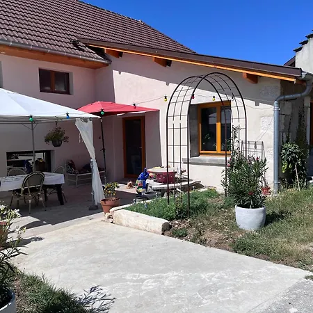 La Cocotte Rousse, Ses Petits Dejeuners Et Sa Table Bed & Breakfast 3*